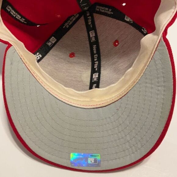 Philadelphia Phillies Men’s Red New Era 59Fifty Ballcap, 7 1/4 - Picture 6 of 11